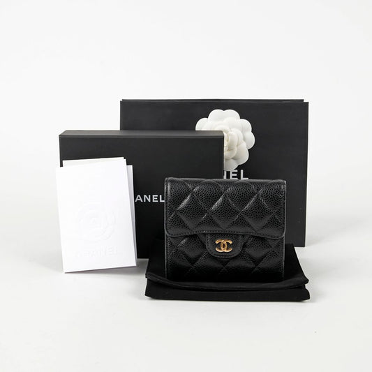 CHANEL AP0231 Caviar Classic Bi-Fold Wallet 123754276