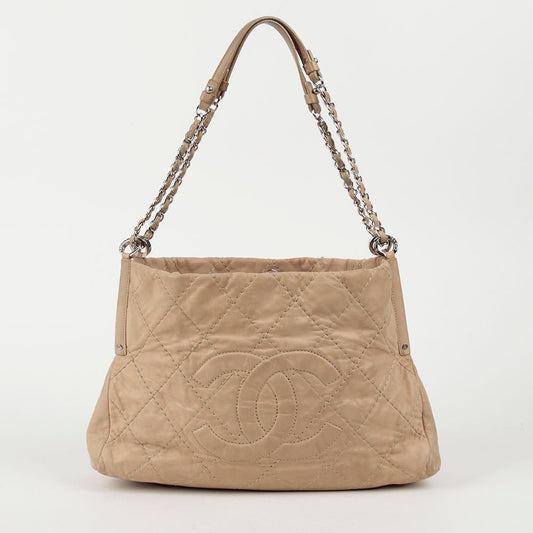 CHANEL CCロゴチェーンショルダーバッグ 123900981