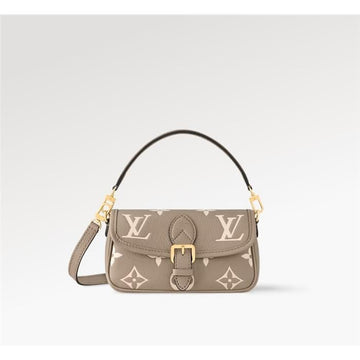 Louis Vuitton Nano Diane Shoulder Bag M83300 77779024