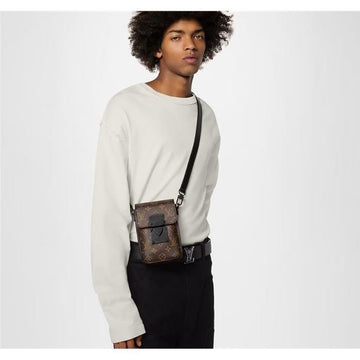 Louis Vuitton Wearable Wallet Crossbody Bag M81522 72522804