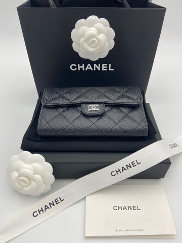 CHANEL クラシック ミドル ウォレット キャビア ブラック シルバー AP0232 124786398