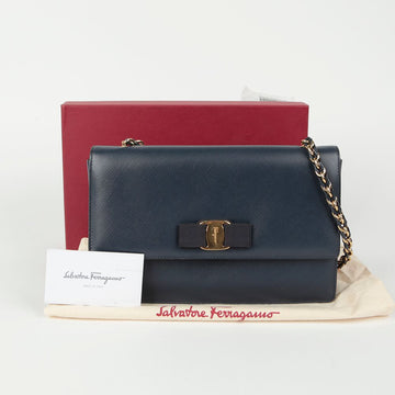 SALVATORE FERRAGAMO 21E 480 バラ ジニ ショルダー クロスバック 125304283
