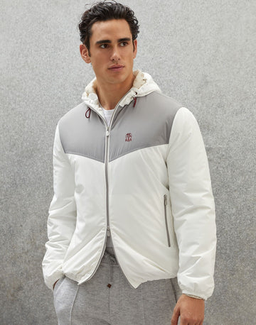 BRUNELLO CUCINELLI ブレネロ・クチネリ ツートン ロゴ フード ダウンジャケット CDV30 MM4037430G 126677401