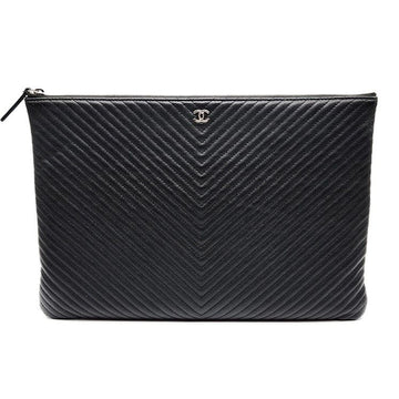 CHANEL Caviar Chevron Clutch Large L379316 126758756