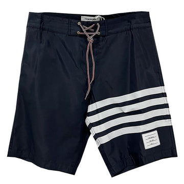THOM BROWNE テクニカルストライプ ドローストリング ウエスト ボード スイム ショーツ ネイビー (MTT029A 07538 415) 128846513