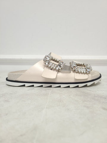 ROGER VIVIER ホワイト スライディ ビブ ストラス バックル スライド 35 129137961