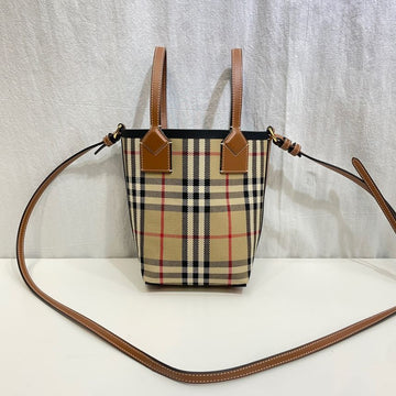 BURBERRY Mini London Tote und Crossbody Bag 8070461 129381989