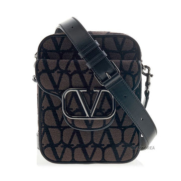 VALENTINO シグネチャーVロゴショルダーバッグ 129861173