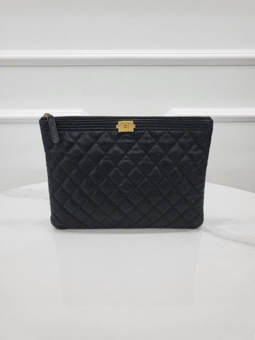 CHANEL ボーイクラッチ ゴールド ニューミディウム ゴールド 27番代 A84406 130125558