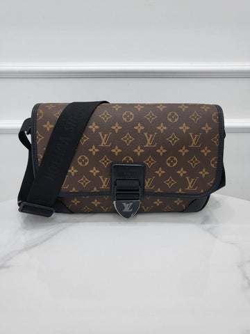 LOUIS VUITTON モノグラム アーチ メッセンジャー M46328 130125777