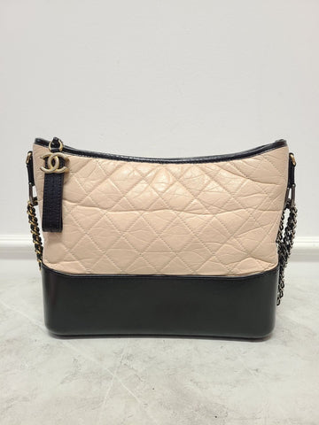 CHANEL Beige Gabrielle Hobo Bag Medium 25 130969740