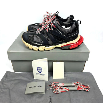 BALENCIAGA トラックスニーカー ブラック レッド 542023 W1GB6 1002 131277207