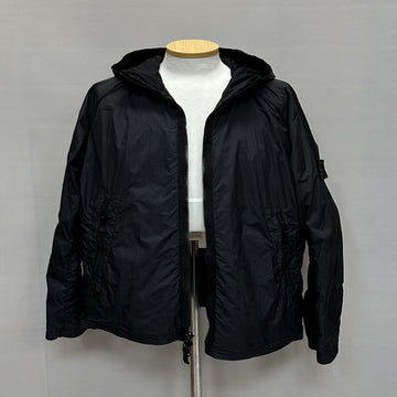 STONE ISLAND ゴーストピースガーメントダイフードジャケット (100) 132230388