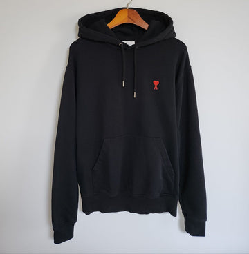 AMI M Schwarzes kleines Herz Stickerei Herren Hoodie BFUSW200 730 132516737