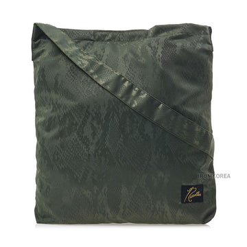 Needles QV058A OLIVE SS25 Unisex Python Jacquard Shoulder Bag 134049131