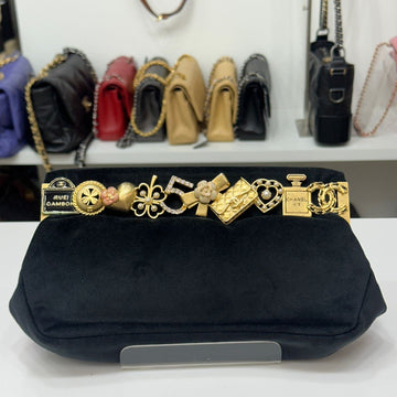 CHANEL Velvet Lucky Charm Evening Clutch AS1825 134105295
