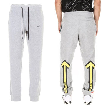 OFF WHITE Sweatpants mit Pfeildruck OMCH008E 18192025 135464180