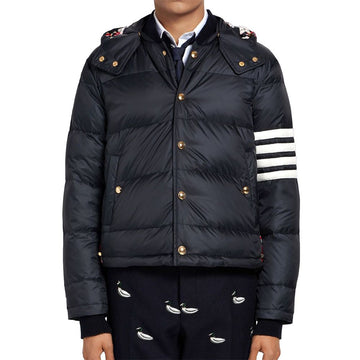 THOM BROWNE Klassische diagonale Daunenjacke MJD061X 05411 415 60143911