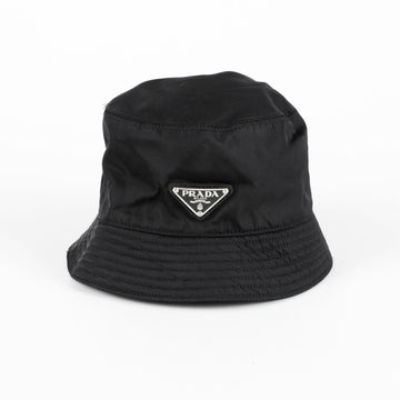 PRADA 三角ロゴバケットハット Mサイズ 152569328