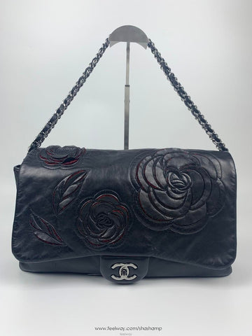 CHANEL Camellia Silver-tone Lambskin Chain Shoulder Bag 13 Series 135944602