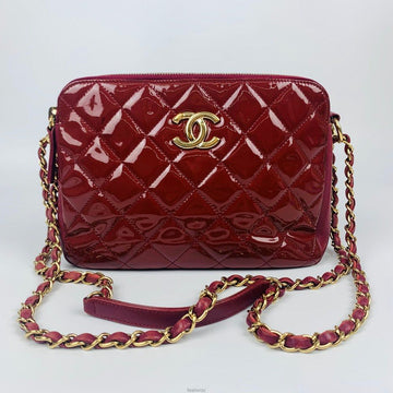 CHANEL 20 Series Patent Burgundy Gold Chain Crossbody Bag 135982827