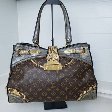 LOUIS VUITTON Alligator Shopper GM Limited Edition 154766485