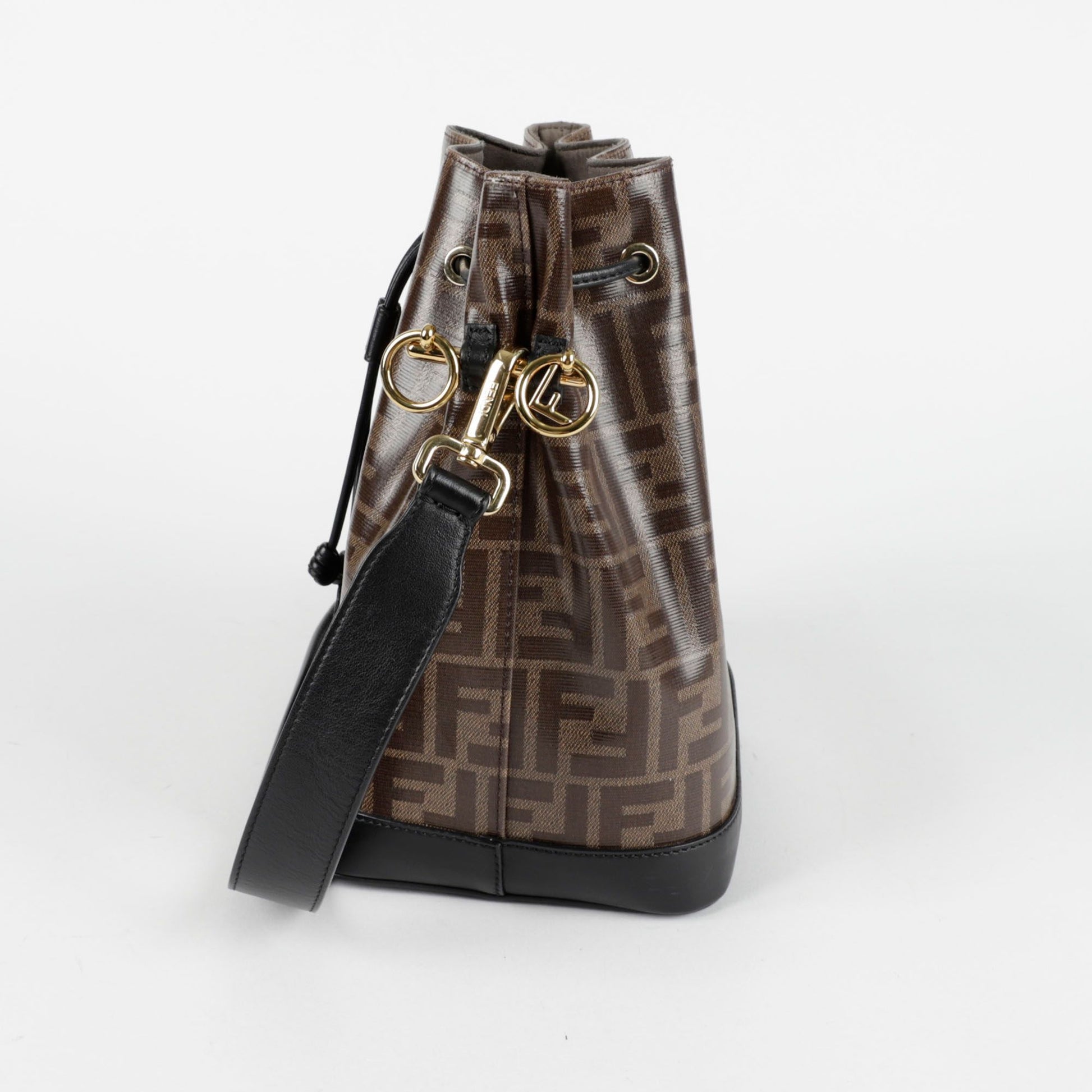 Fendi Montrezzo Small Bucket Shoulder Crossbody Bag 8BT298