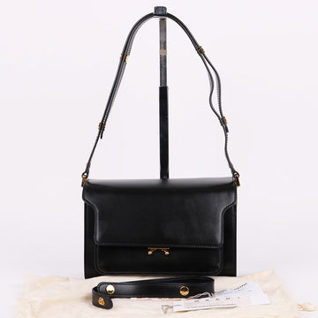 MARNI ブラック ミディアム トランク ショルダーバッグ 136335894