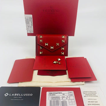 VALENTINO ガラバーニ二つ折り財布 138264769