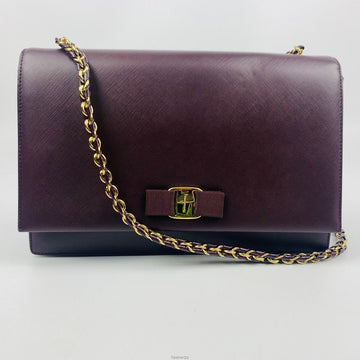 SALVATORE FERRAGAMO フェラガモ 21E481 ルーズ カーフ バラ ショルダーバッグ 138274140
