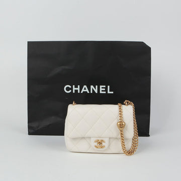 CHANEL AS3829 キャビア クラシック ニューミニ ハートボール ショルダー クロスバッグ 138228974