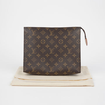 Louis Vuitton M47542 Toiletry Pouch 26 138329633