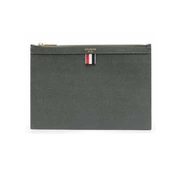 THOM BROWNE Klein Clutch aus Pebble Grain 23SS 43688235