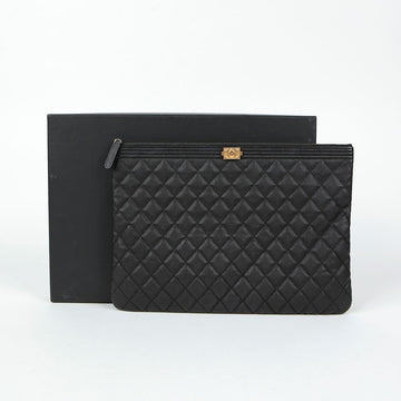 CHANEL A84407 キャビアスキン ボーイ ラージ クラッチ 141553039