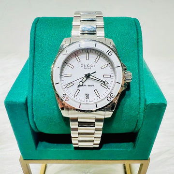 GUCCI Tauchen Quarz Stahl Damenarmbanduhr YA136402 138931689