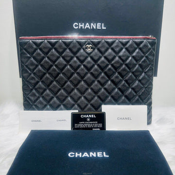 CHANEL Classic Caviar Clutch Bag No. 24 139241122