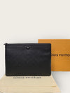 Louis Vuitton Black Pochette Monogram Shadow Clutch Bag 139455616 [P]