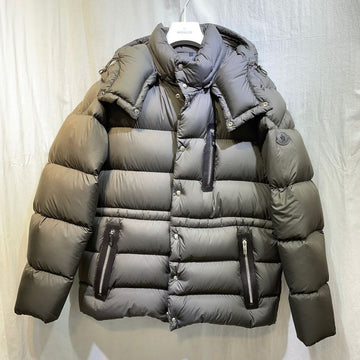 Moncler Baugues Men's Khaki Down Jacket (3) 140160346