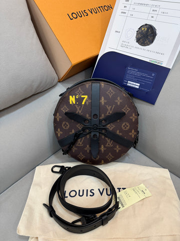 LOUIS VUITTON Monogram Kreuzkörper Tasche 140160414
