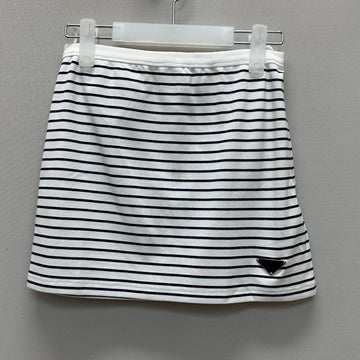 PRADA 三角ロゴストライプスカート (25) 140164236