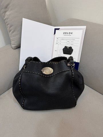 FENDI セルリア バケット ショルダーバッグ 140236359
