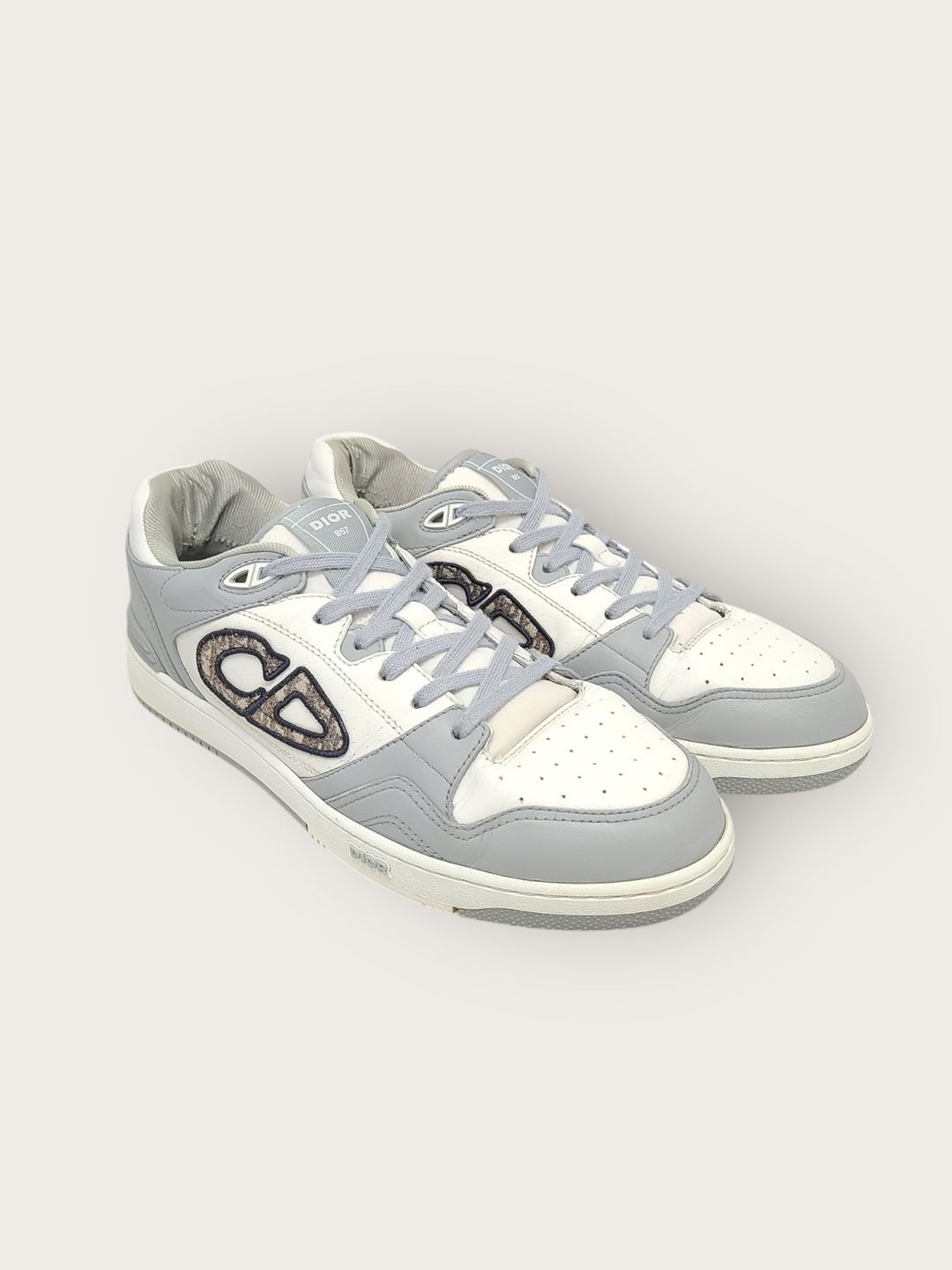 Dior Gray White Oblique B57 Dribble Low Top Sneakers 140336291
