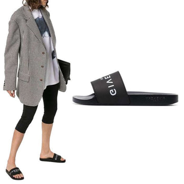 GIVENCHY Gummi-Slide mit geprägtem Logo 00135 45117307