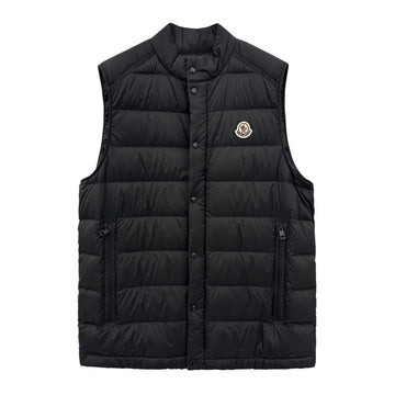 MONCLER BARTHE ロゴパッチ メンズ ベスト パディング 1A00022 999 140563421