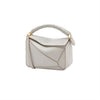 LOEWE スムースカーフスキンミニパズルバッグ 6579 140672771 [P]