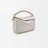 LOEWE スムースカーフスキンミニパズルバッグ 6579 140672771 [P]