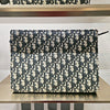 DIOR A5トライアングルポーチ 2ESCA483YKY_H27E 100432501 [P]