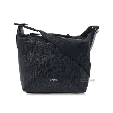 LOEWE クビクロスバック メンズ スモール 1100 FW25 B906Q63X09 141364362