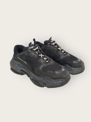 BALENCIAGA Dirty Black Clearsole Triple S Sneakers 43 41880912