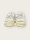 BALENCIAGA Cremeweiße Triple S Sneakers 142133762 [P]